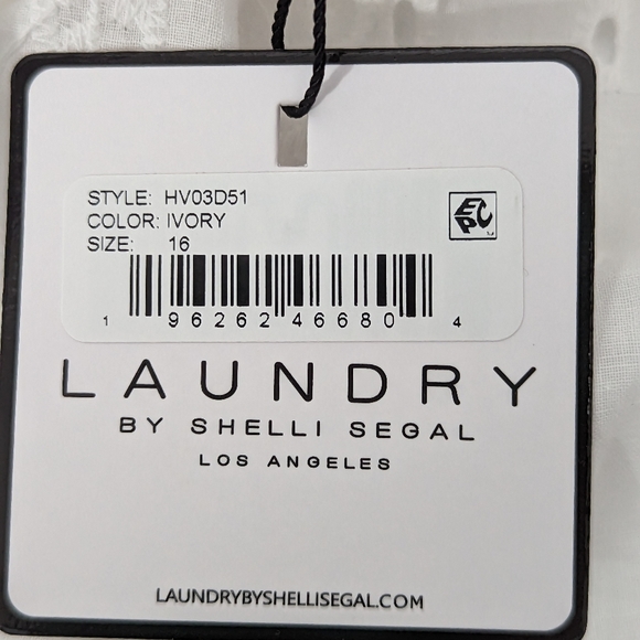 NEW WT,, Laundry Tiered Ruffle Dress - Picture 10 of 16